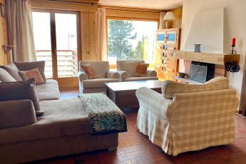Verbier centre Ski apartment for winter season sleeps 5